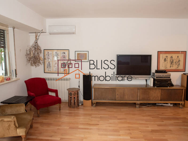 Apartament De 3 Camere, 70mp Cu Atmosfera Artistica In Piata Victoriei | Bliss Imobiliare / Photo 3 - BLISS Imobiliare